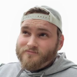 Meet your Posher, Brady